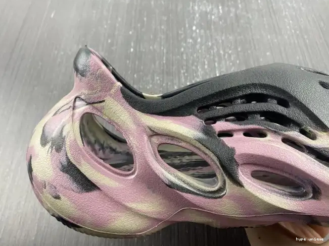 hype MX Foam Carbon Adidas Yeezy IG9562 RNR 0530